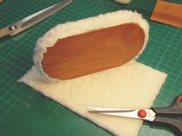 Making the lining from imitation sheepskin Making the lining from imitation sheepskin
