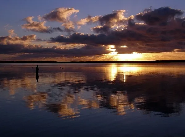 User submitted picture: Mid-September looking wes...