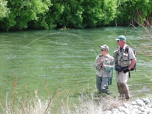 User submitted picture: The Rainbows of the Tekap...